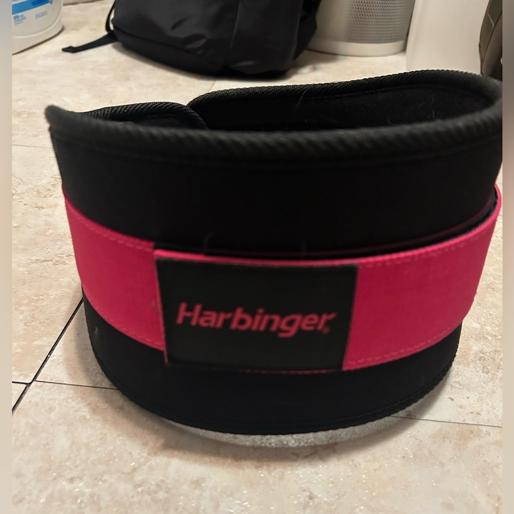 HARBINGER WOMENS 5 INCH FOAM CORE WEIGHT BELT - Picture 2 of 8